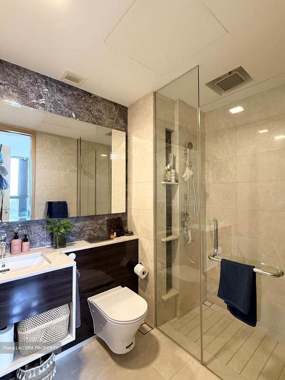 Commonwealth Towers (D3), Condominium #518301471